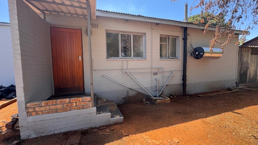 3 Bedroom Property for Sale in Beaconsfield Northern Cape